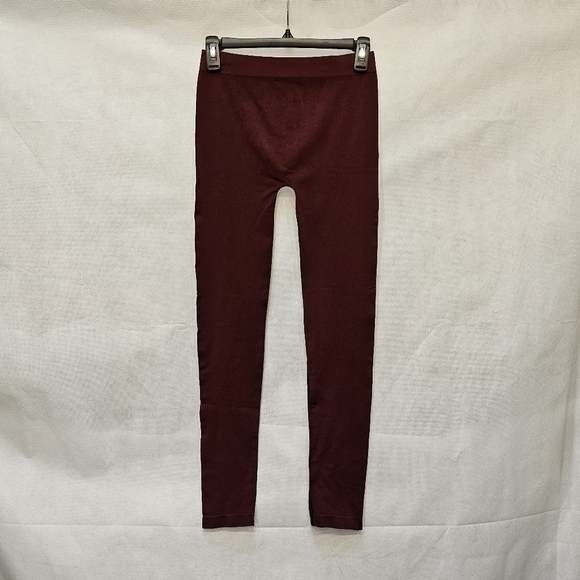 2 Pair Mopas Leggings 1 Maroon 1 Navy Blue 90% Nylon 10% Spandex Size Freesize - Picture 1 of 4